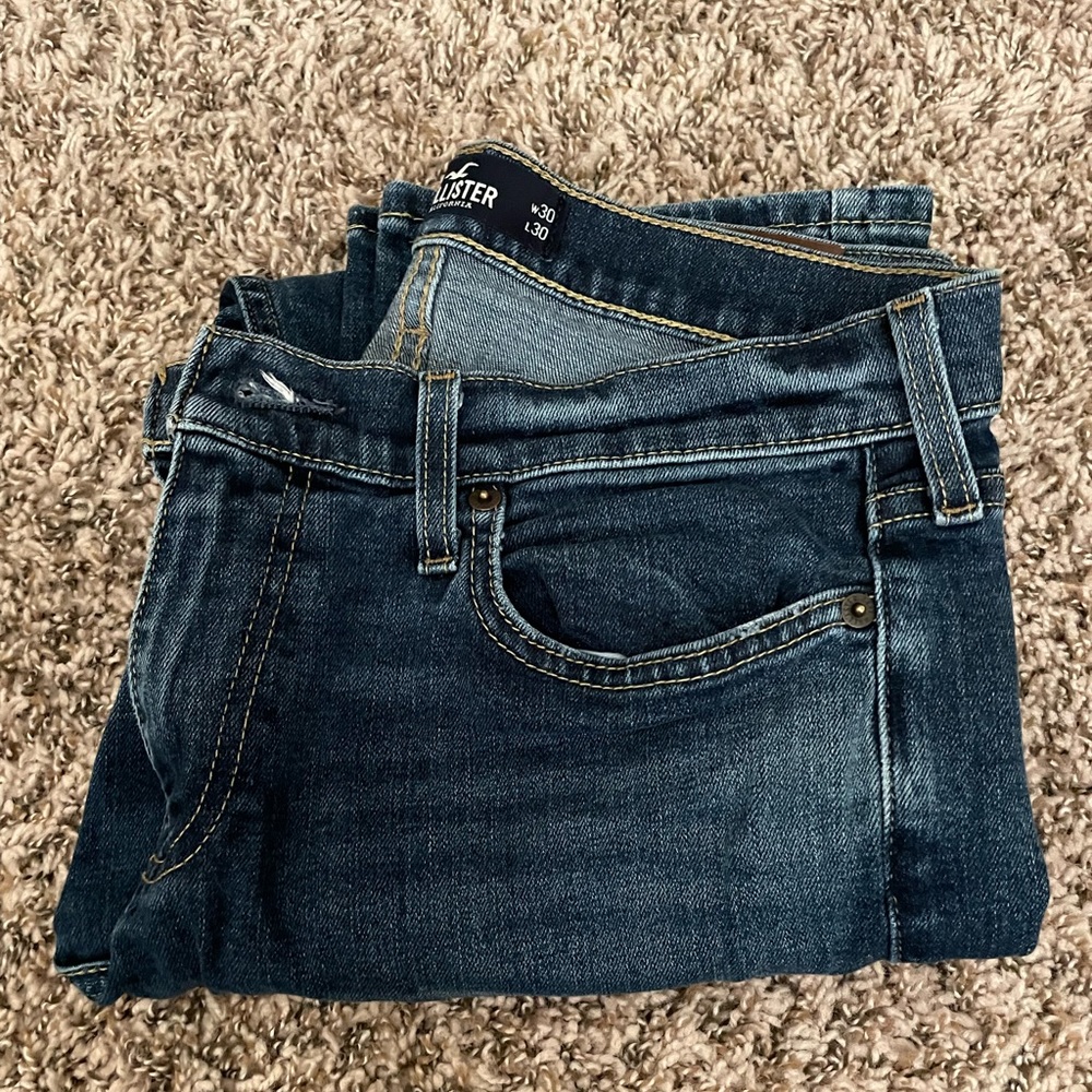 Dark blue Hollister jeans, size 30x30.